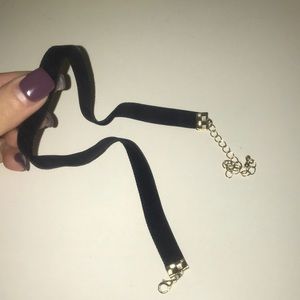Black choker